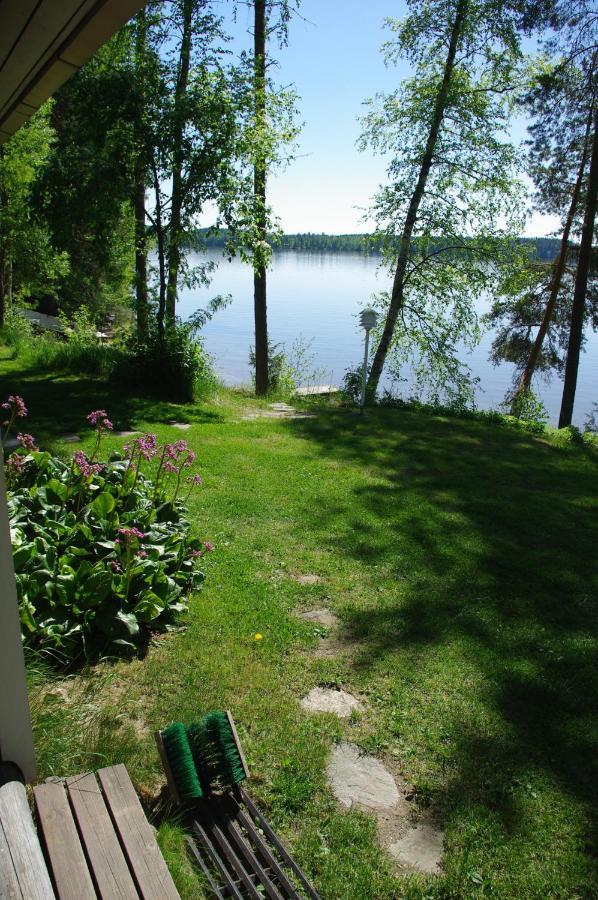 Tiiramoekki Villa Parikkala Exterior foto